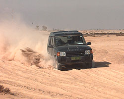 A Land-Rover Discovery en route to the Jafr Desert