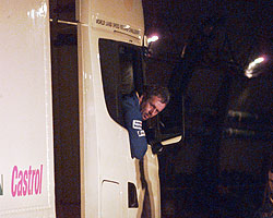 Brian Palmer reverses the Operations Trailer off the Antonov