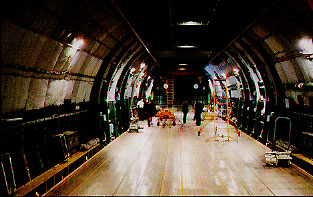Antonov 124 interior